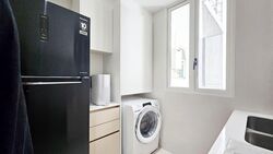 Vacanza @ East (D14), Condominium #559658351